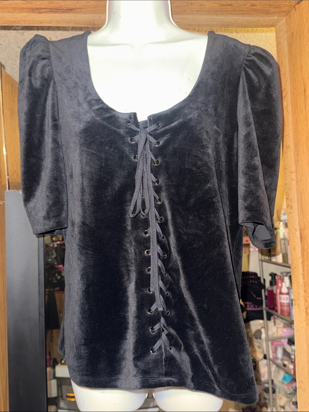 Torrid+Betsey Johnson Black Velvet Lace-Up/Corsetted Puff Sleeve Top!